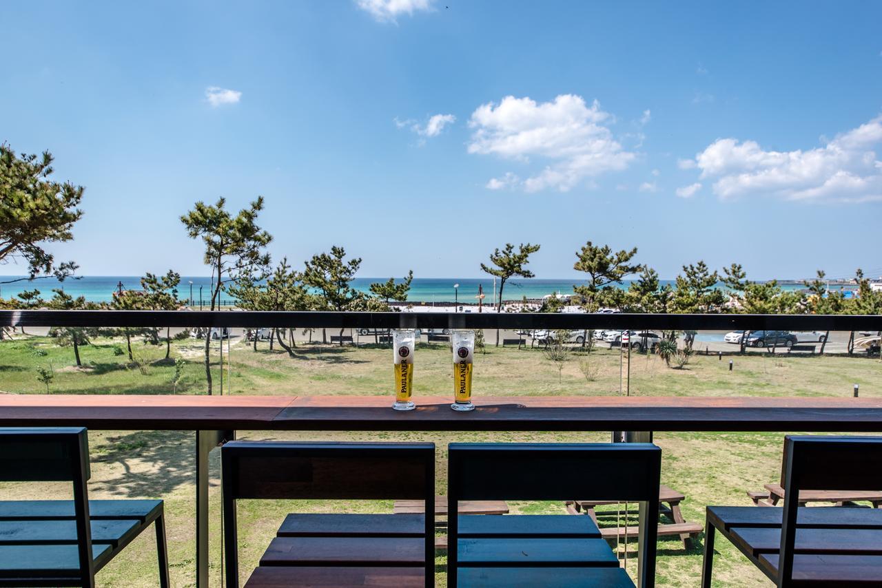 Jeju Marevo Beach Hotel Haga-ri  Exteriör bild