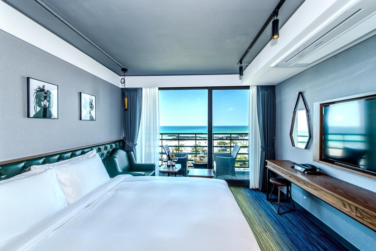Jeju Marevo Beach Hotel Haga-ri  Exteriör bild
