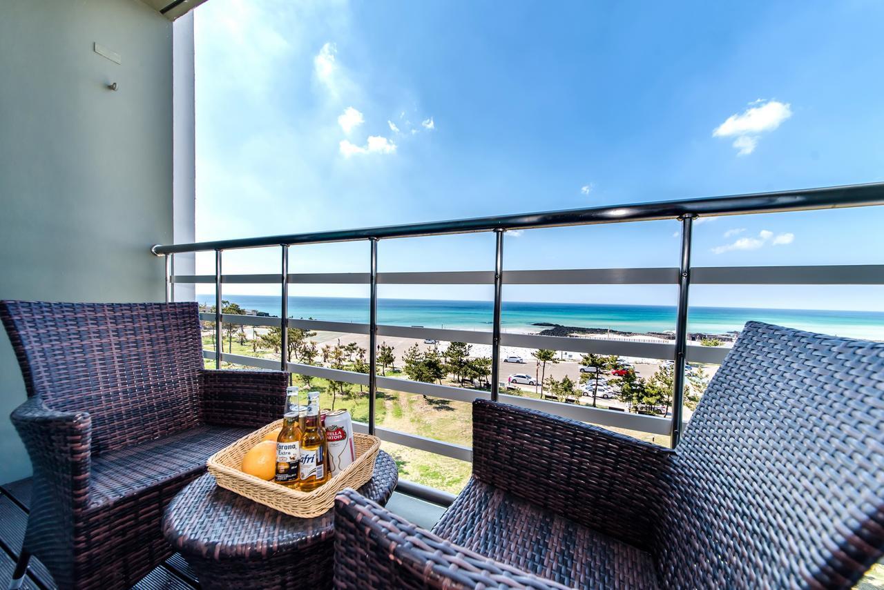 Jeju Marevo Beach Hotel Haga-ri  Exteriör bild